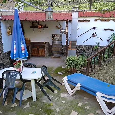 아파트 Casa Fofi 2 *